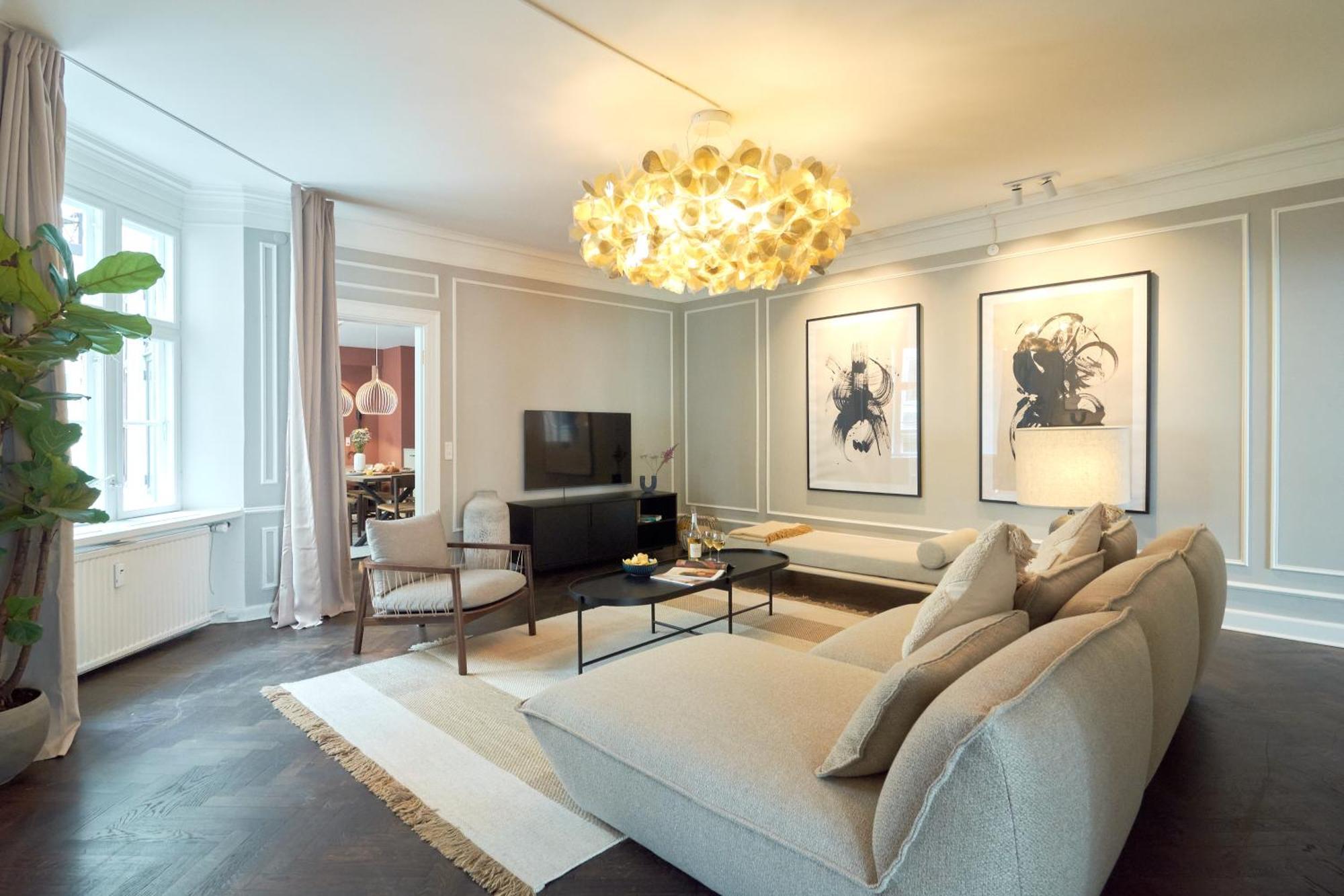 Lejlighed Stylish Spacious W 3br In København